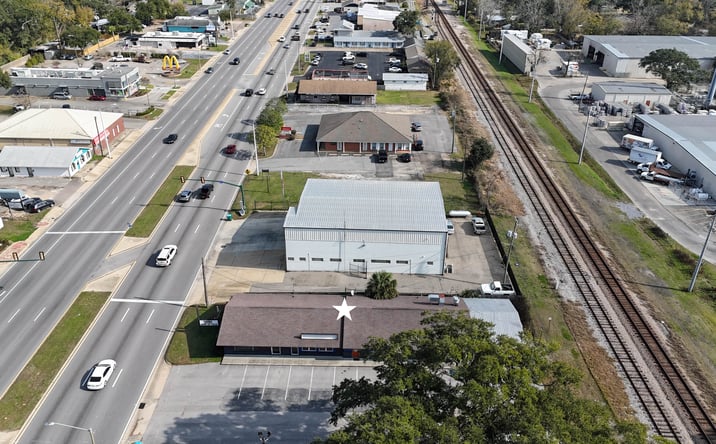 Pictures of Retail, Office, Restaurant property located at 1224 Bienville Boulevard, Ocean Springs, MS 39564 for lease - image #1