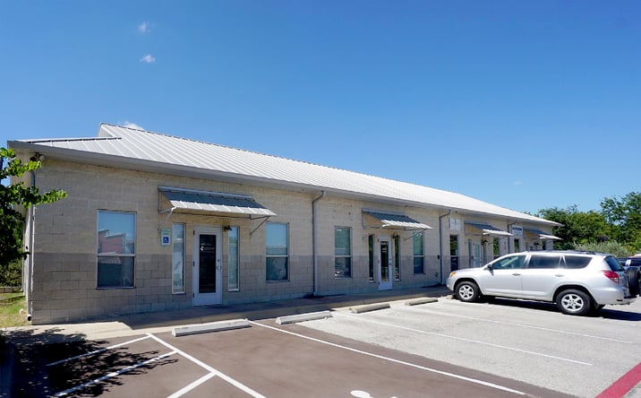 Pictures of Office, Retail property located at 1904 S Bagdad Rd, Leander, TX 78641 for lease - image #1