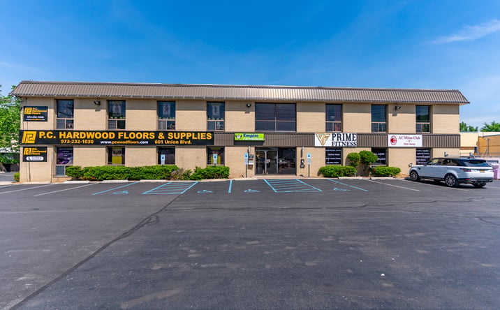 Pictures of Retail, Office property located at 601 Union Blvd, Totowa, NJ 07512 for lease - image #1