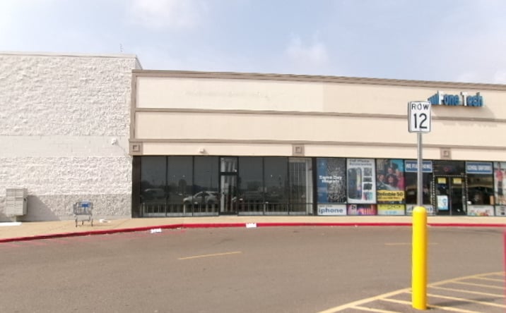 Pictures of Retail property located at 1831 MS-1, Greenville, MS 38701 for lease - image #1