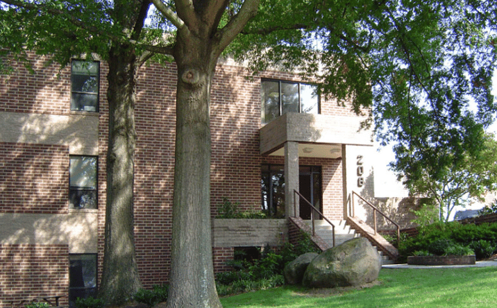 Pictures of Office property located at 208 N Columbia St, Chapel Hill, NC 27514 for lease - image #1