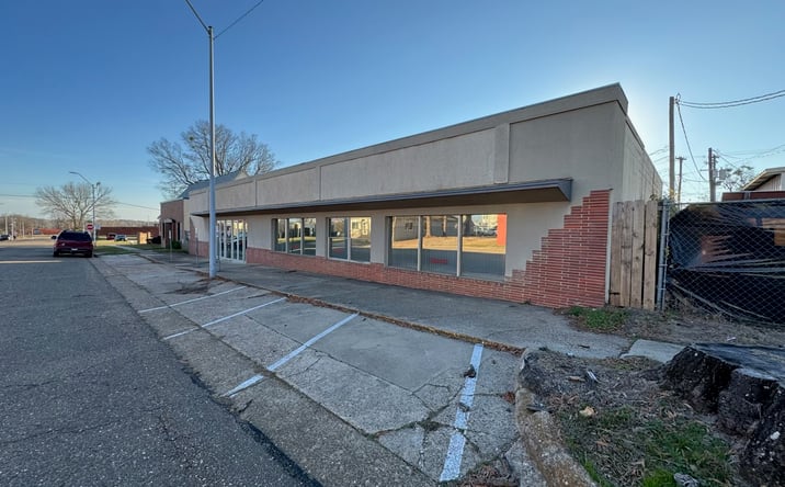 Pictures of Retail, Office property located at 409 Hazel St, Texarkana, AR 71854 for lease - image #1