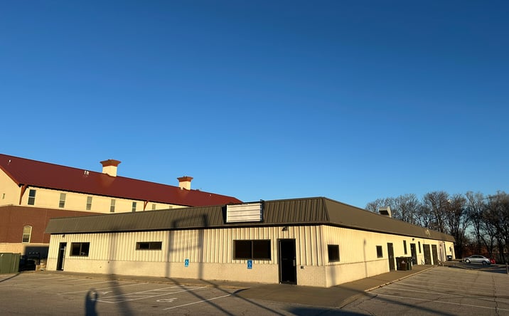 Pictures of Office property located at 4600 W St, Lincoln, NE 68503 for lease - image #1