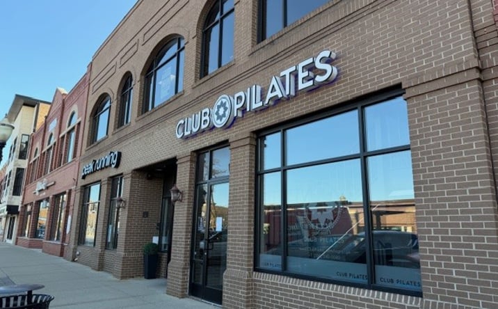 Pictures of Office property located at 18 W Burlington Ave, La Grange, IL 60525 for lease - image #1