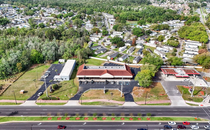 Pictures of Retail property located at 4688 W Irlo Bronson Memorial Hwy, Kissimmee, FL 34746 for lease - image #1