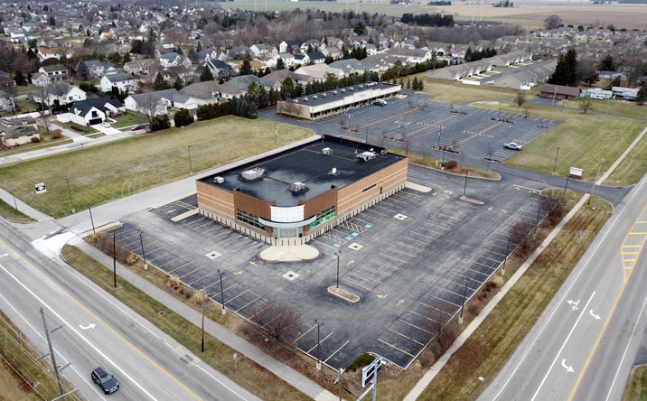 Pictures of Retail property located at 8310 Sylvania-Metamora Road, Sylvania, OH 43560 for lease - image #1