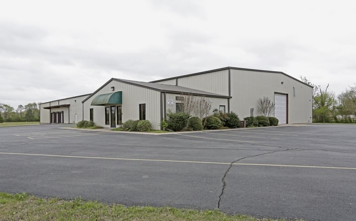 Pictures of Industrial property located at 2259 N 2nd St, Rogers, AR 72756 for lease - image #1