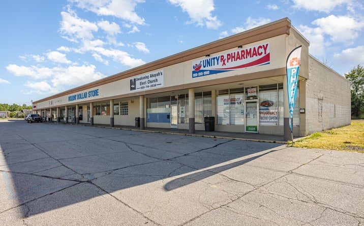 Pictures of Retail, Office, Restaurant property located at 3405 E Genesee Ave, Saginaw, MI 48601 for lease - image #1