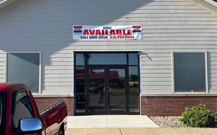 Pictures of Retail property located at 500 Honey Creek Dr, Terre Haute, IN 47802 for lease - image #1