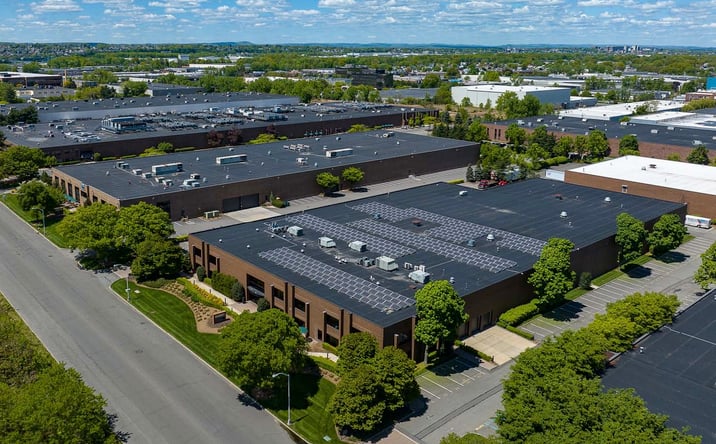 Pictures of Industrial property located at 570 Commerce Blvd, Carlstadt, NJ 07072 for lease - image #1