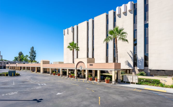 Pictures of Office property located at 5565 Grossmont Center Dr, La Mesa, CA 91942 for lease - image #1