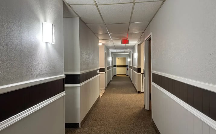 Pictures of Office property located at 1939 Goldsmith Ln, Louisville, KY 40218 for lease - image #1