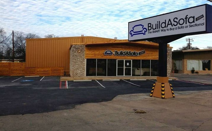 Pictures of Retail, Industrial property located at 6500 Burnet Rd, Austin, TX 78757 for lease - image #1
