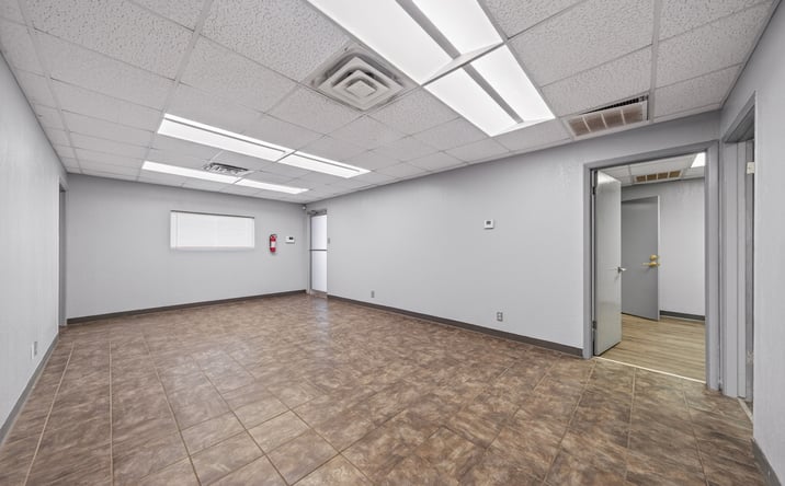 Pictures of Industrial property located at 1102 W Laurel St, San Antonio, TX 78201 for lease - image #1