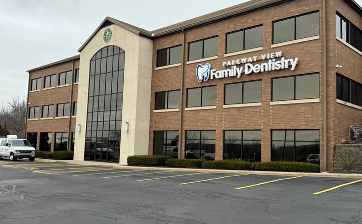 Pictures of Office property located at 7017 John Deere Pkwy, Moline, IL 61265 for lease - image #1