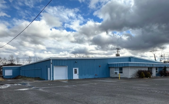 Pictures of Industrial property located at 21 Industrial Park Rd, Selinsgrove, PA 17870 for lease - image #1