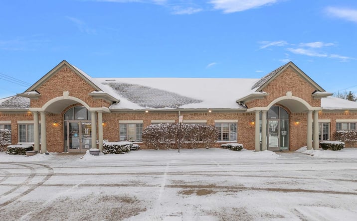 Pictures of Office property located at 42560 Van Dyke Ave, Sterling Heights, MI 48314 for lease - image #1