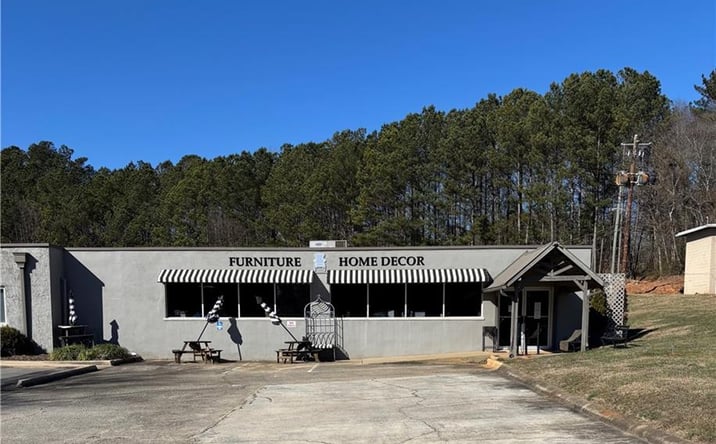 Pictures of Industrial, Retail property located at 5556 Atlanta Highway Unit 5, Flowery Branch, GA 30542 for lease - image #1