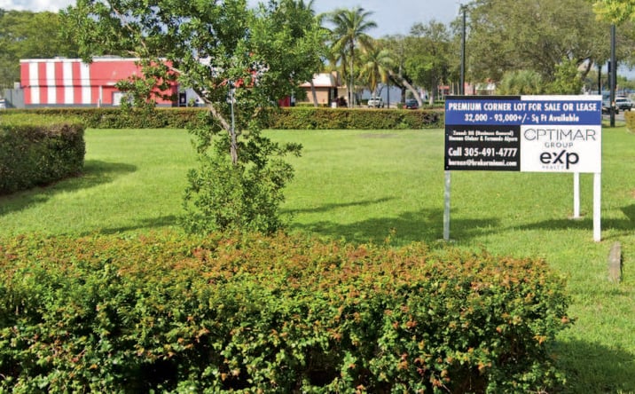 Pictures of Retail, Office, Land property located at 801 W Hallandale Beach Blvd, Hallandale Beach, FL 33009 for lease - image #1