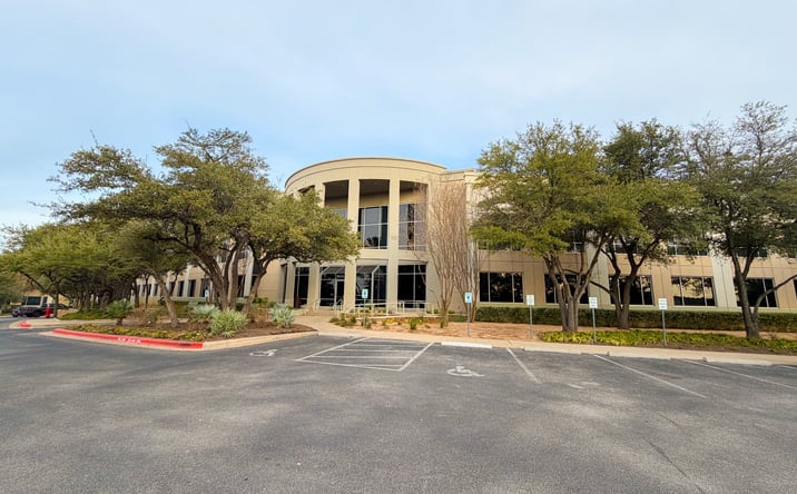 Pictures of Office property located at 7500 Rialto Blvd, Austin, TX 78735 for lease - image #1