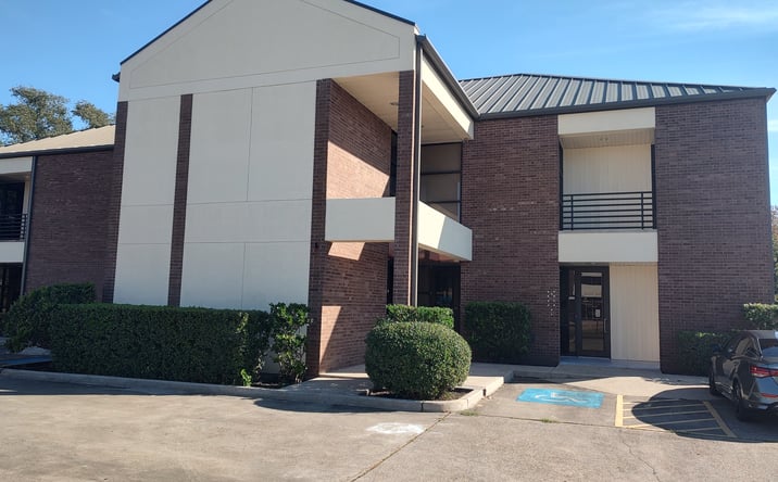 Pictures of Office, Special Purpose property located at 1228 25th St N, Texas City, TX 77590 for lease - image #1