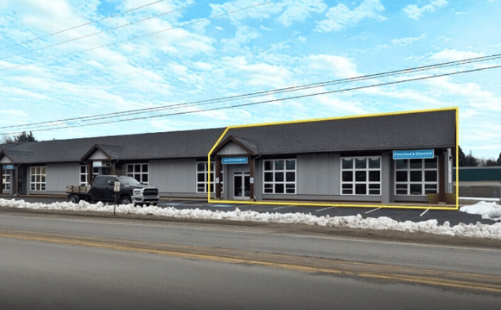 Pictures of Retail property located at 30736 ID-200, Ponderay, ID 83852 for lease - image #1
