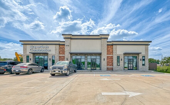 Pictures of Industrial, Retail, Office property located at 3717 5th St, Stafford, TX 77477 for lease - image #1