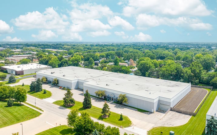 Pictures of Industrial property located at 1675 Holmes Rd, Elgin, IL 60123 for lease - image #1