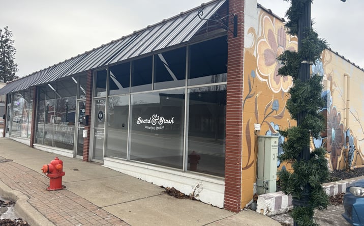 Pictures of Retail, Office property located at 108-112 S Grand Blanc Rd, Grand Blanc, MI 48439 for lease - image #1