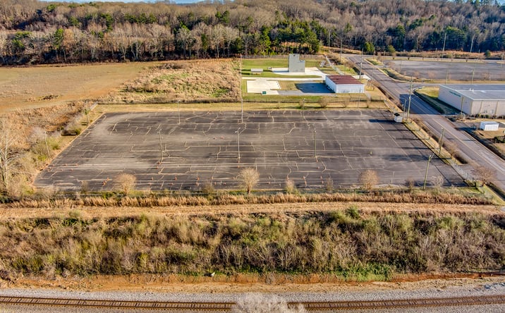 Pictures of Land property located at 2111 Redfern Dr, Athens, TN 37303 for lease - image #1