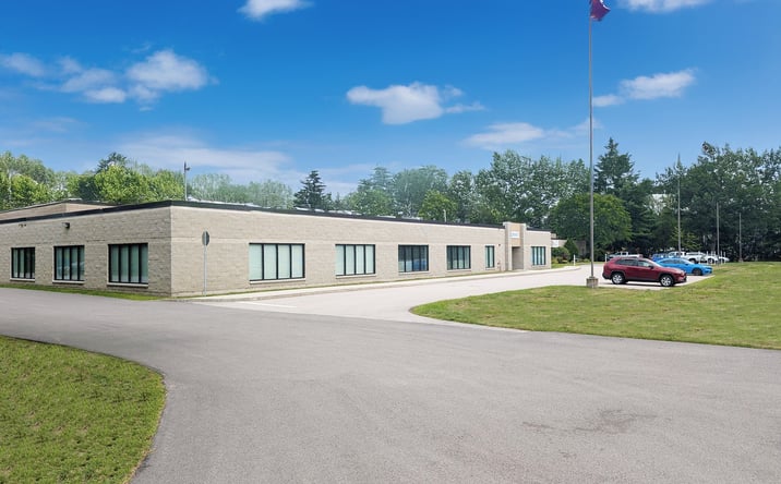 Pictures of Industrial property located at 10 Columbia Dr, Amherst, NH 03031 for lease - image #1