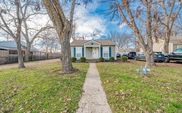 Pictures of Office property located at 303 N 2nd St, Wylie, TX 75098 for lease - image #1