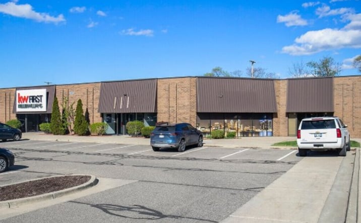 Pictures of Office property located at 132 N Leroy St, Fenton, MI 48430 for lease - image #1