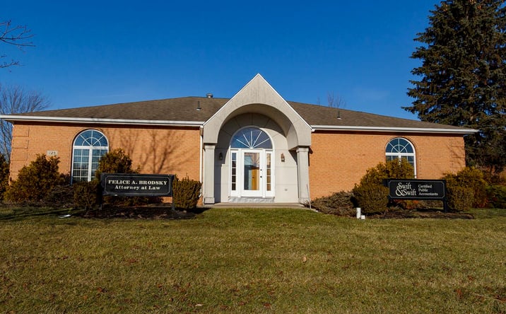 Pictures of Office property located at 125 Professional Parkway, Lockport, NY 14094 for lease - image #1