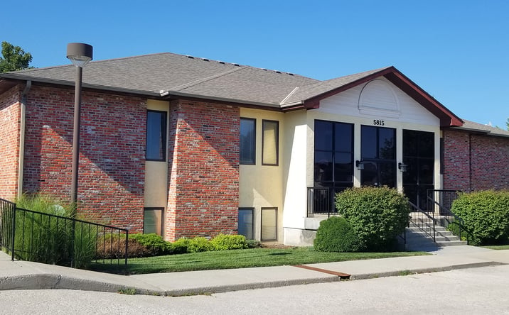 Pictures of Office property located at 5815 SW 29th St, Topeka, KS 66614 for lease - image #1