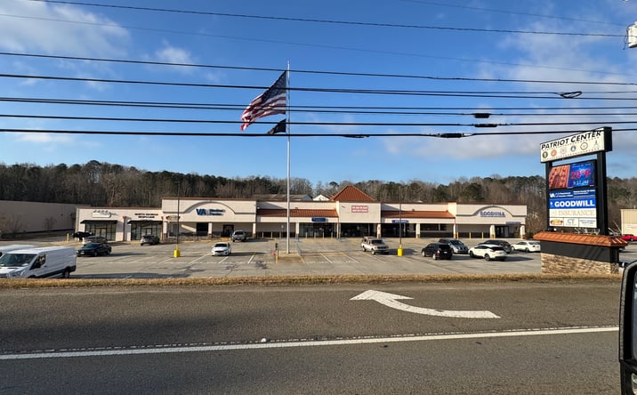 Pictures of Retail, Office, Special Purpose property located at 934 E Church St, Jasper, GA 30143 for lease - image #1