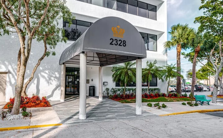 Pictures of Office property located at 2328 10th Ave N, Lake Worth Beach, FL 33461 for lease - image #1