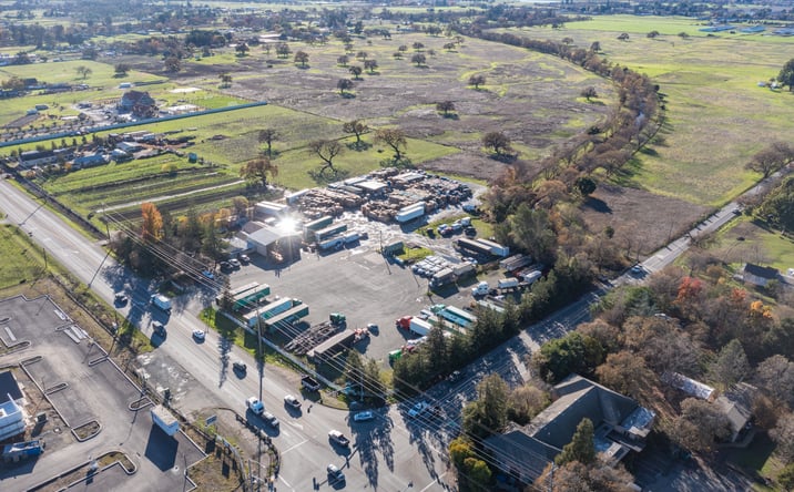 Pictures of Industrial property located at 3809 Stony Point Rd, Santa Rosa, CA 95407 for lease - image #1