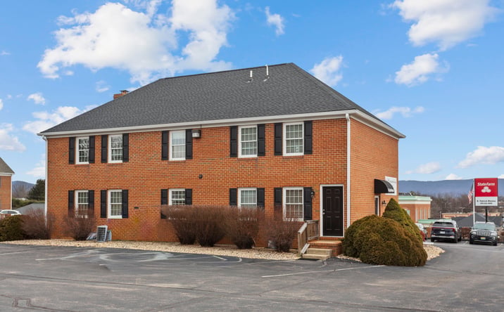 Pictures of Office property located at 20 Stoneridge Dr, Waynesboro, VA 22980 for lease - image #1