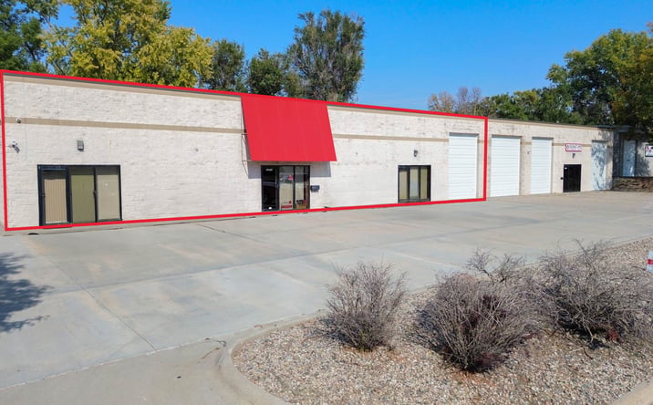 Pictures of Industrial property located at 13706 A St, Omaha, NE 68144 for lease - image #1