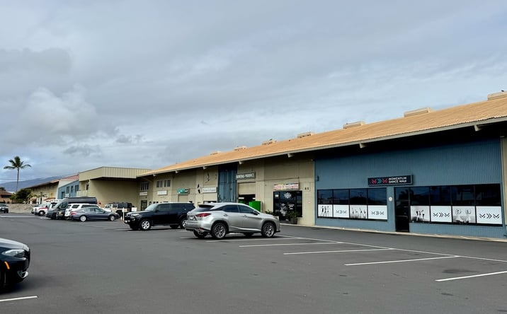 Pictures of Retail, Office, Industrial property located at 230 Hana Hwy, Kahului, HI 96732 for lease - image #1