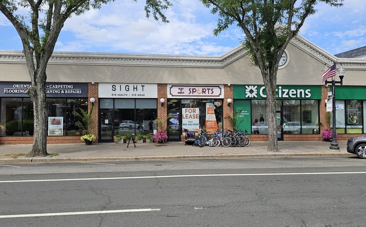 Pictures of Retail property located at 15 S Main St, West Hartford, CT 06107 for lease - image #1