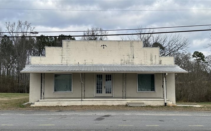 Pictures of Special Purpose, Office, Retail property located at 6690 Dahlonega Highway, Cumming, GA 30028 for lease - image #1