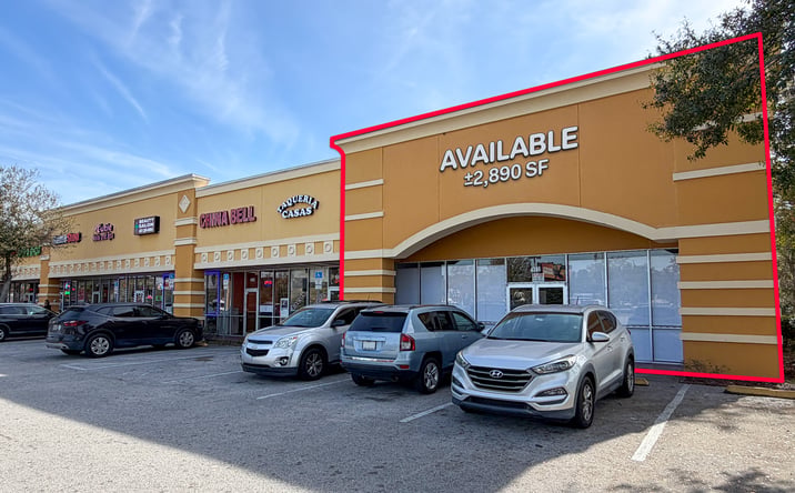 Pictures of Retail, Office property located at 4386 W Vine St, Kissimmee, FL 34746 for lease - image #1