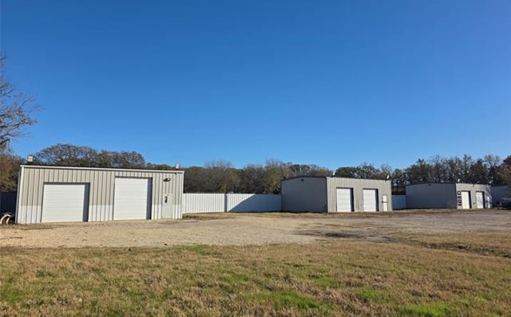 Pictures of Industrial, Special Purpose property located at 870 N Mayhill Rd, Denton, TX 76208 for lease - image #1