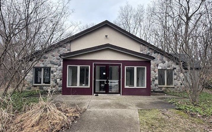 Pictures of Office property located at 13800 E Michigan Avenue, Galesburg, MI 49053 for lease - image #1