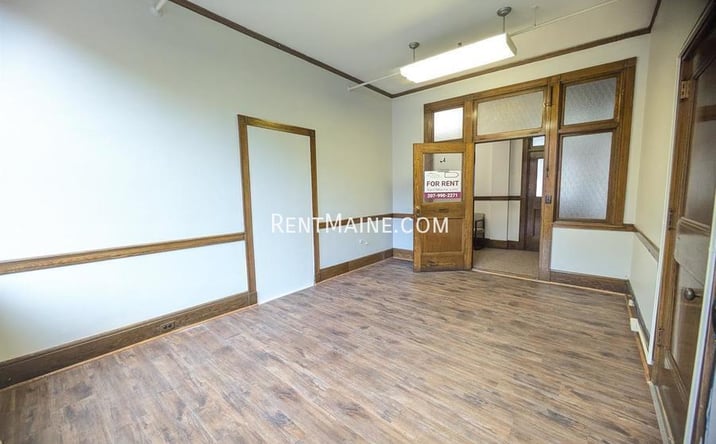Pictures of Retail property located at 61 Main St, Bangor, ME 04401 for lease - image #1