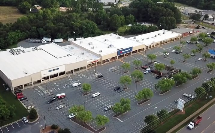 Pictures of Retail property located at 529 E Plaza Dr, Mooresville, NC 28115 for lease - image #1