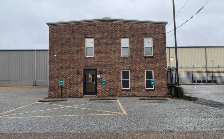Pictures of Industrial property located at 432 N Royal St (Truck Shop), Jackson, TN 38301 for lease - image #1