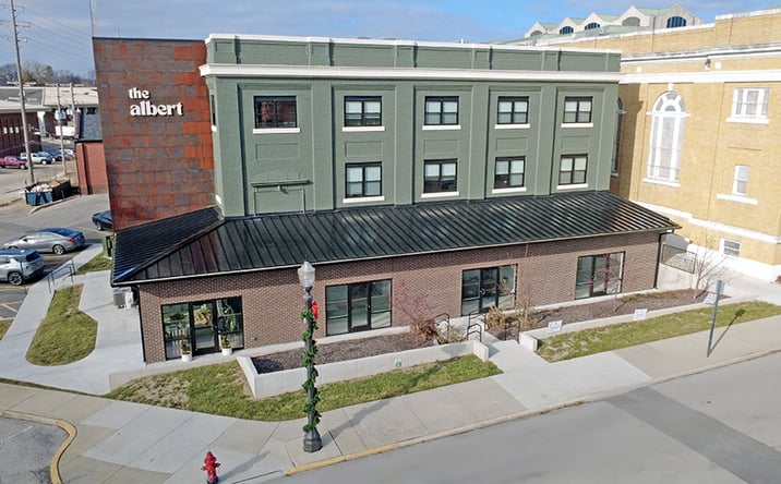 Pictures of Retail property located at 207 St Louis St, Edwardsville, IL 62025 for lease - image #1